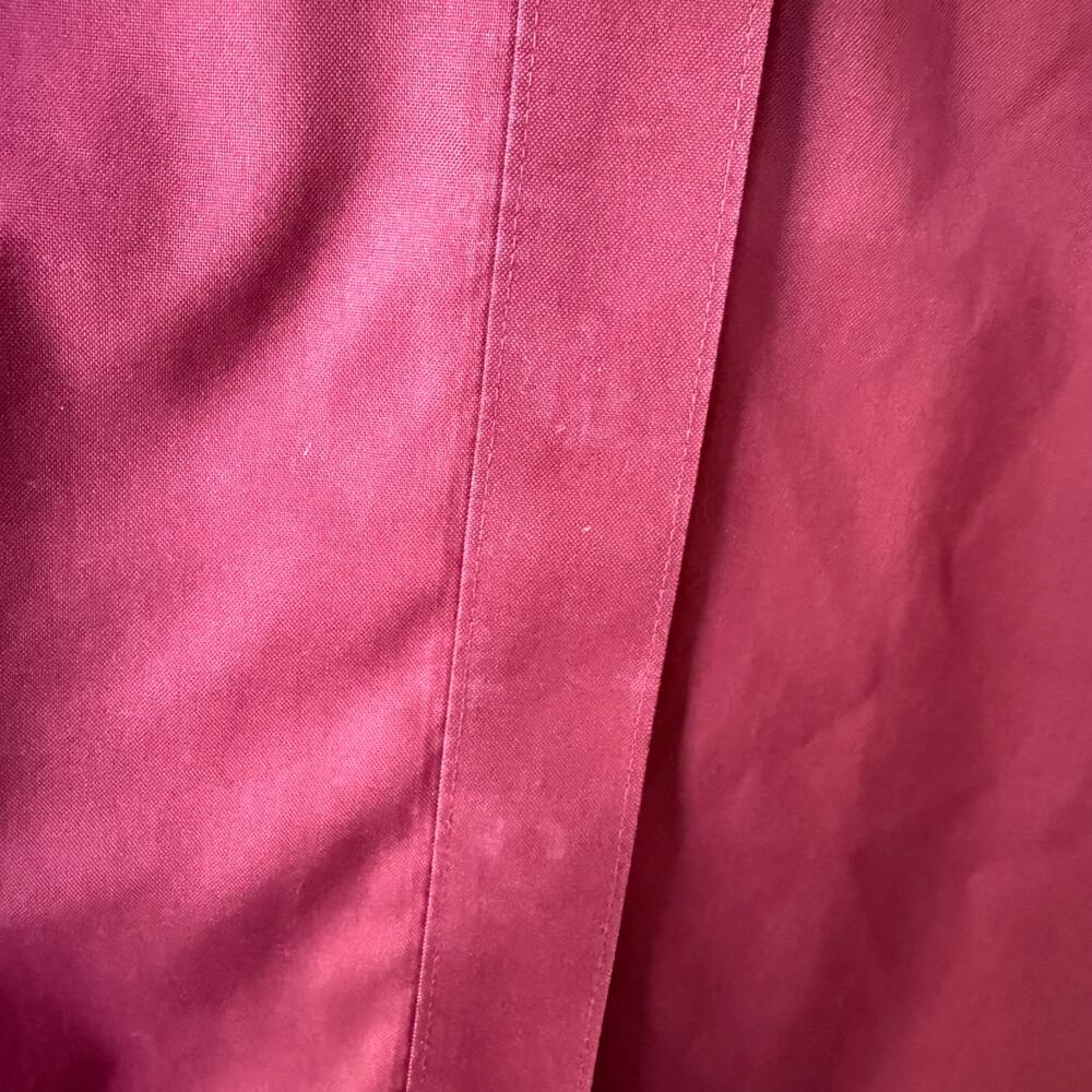 Chico’s Burgundy Buttondown Long no wrinkle shirt size XL - Picture 6 of 9